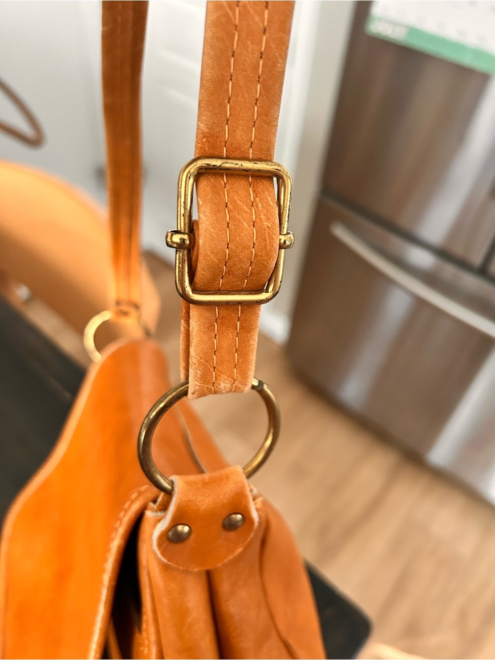 Vintage Women’s Leather Saddle Bag - Picture 4 of 5